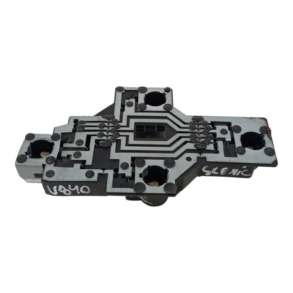 Circuito Soquete Lanterna Esquerd Renault Scenic 1999 A 2002 5