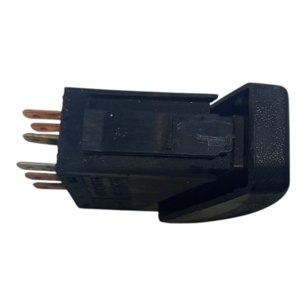 Botão Pisca Alerta Interruptor Gm Classic Corsa 1994 A 2002 Preto 5