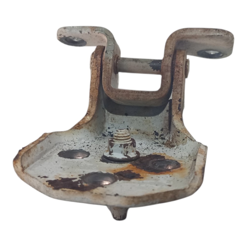 Dobradiça Porta Dianteira Esquerda Kia Besta 1993 A 1997 1