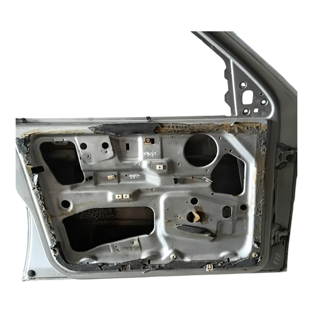 Porta Dianteira Esquerda Ford Verona 1993 A 1996 Detalhes Dianteira Esquerdo 4