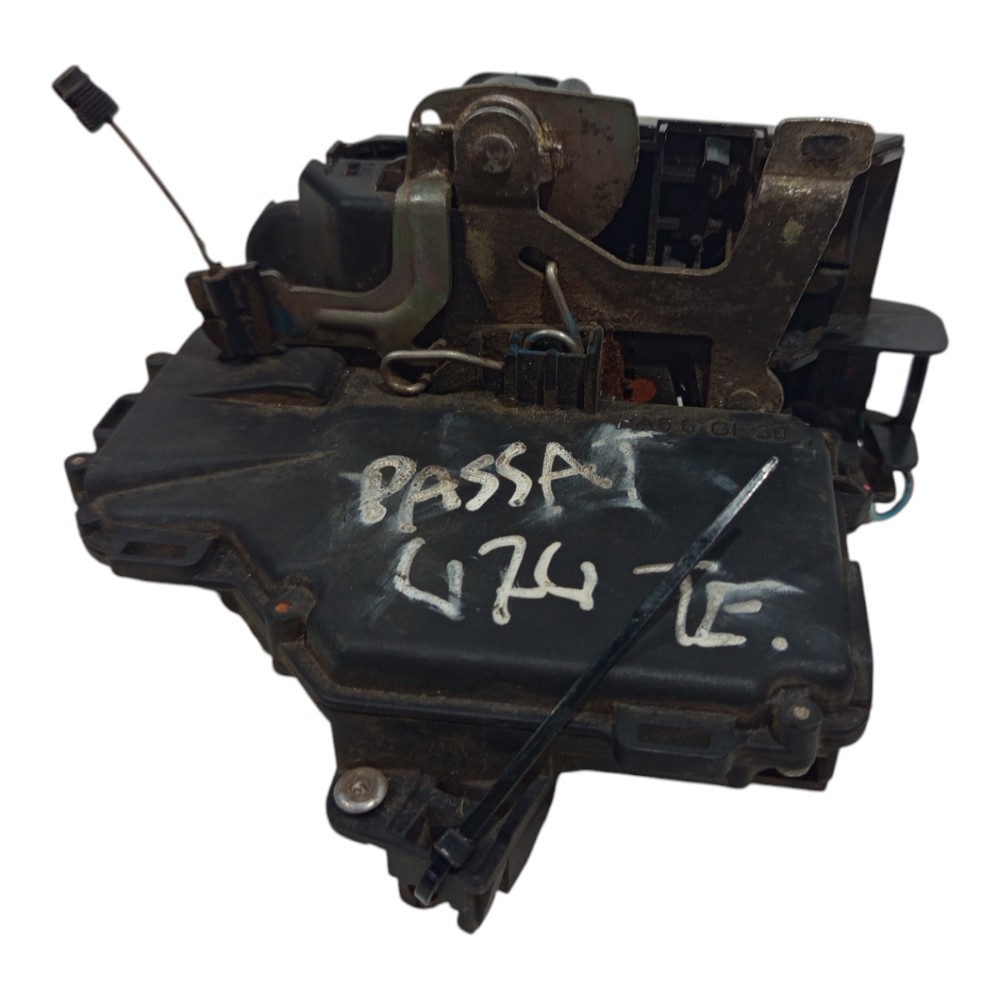 Fechadura Traseira Esquerda Vw Passat 2006 2007 2008 A 2010 4