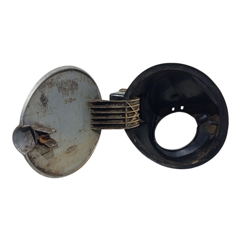 Tampa Portinhola Tanque Combustível Ford Fiesta 1996 A 2002 Prata 1998 7