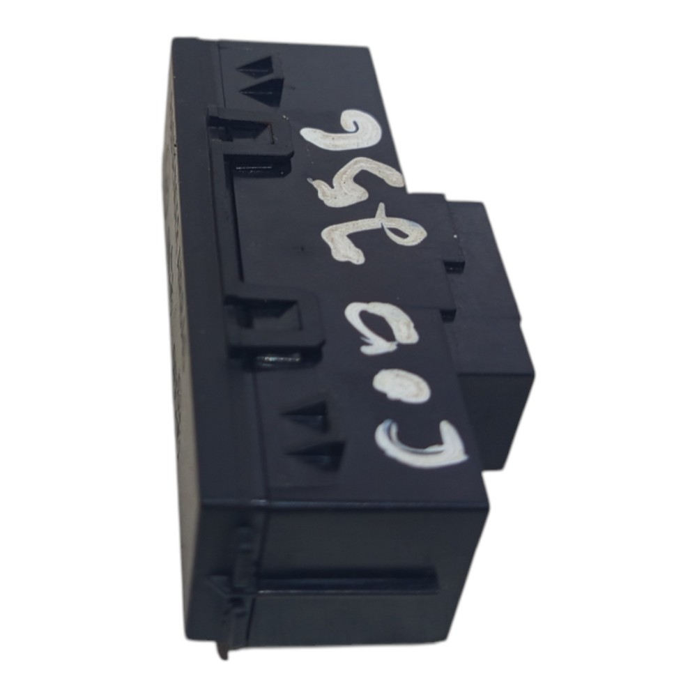 Interruptor Indicador Bolsa Ar Gm Tracker 2017 2018 2019 2