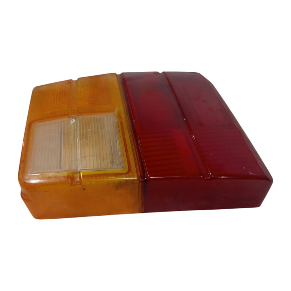 Lente Lanterna Tras Direita Fiat Uno 1.0 8v 1986 A 2004 4