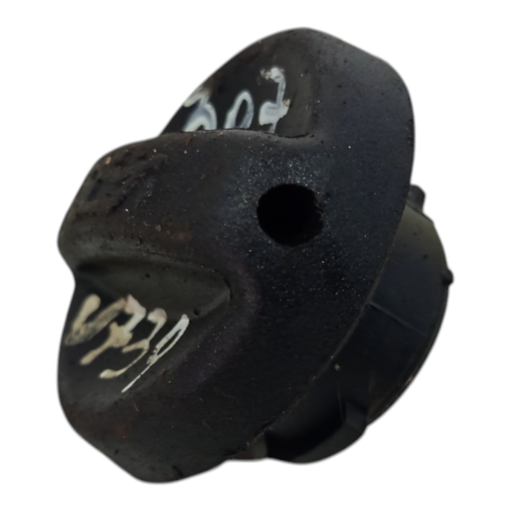 Tampa Comando Valvula Peugeot 307 2002 2003 2004 A 2012 2