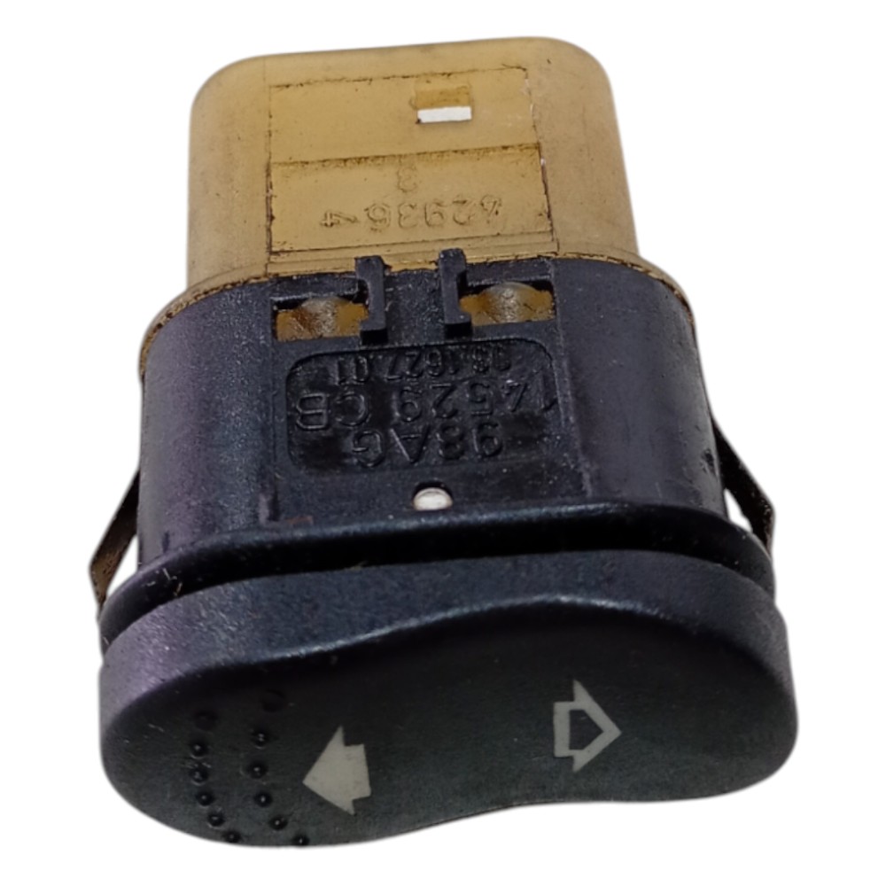 Botão Vidro Elétrico Diant Direito Ford Focus 2001 A 2008 2