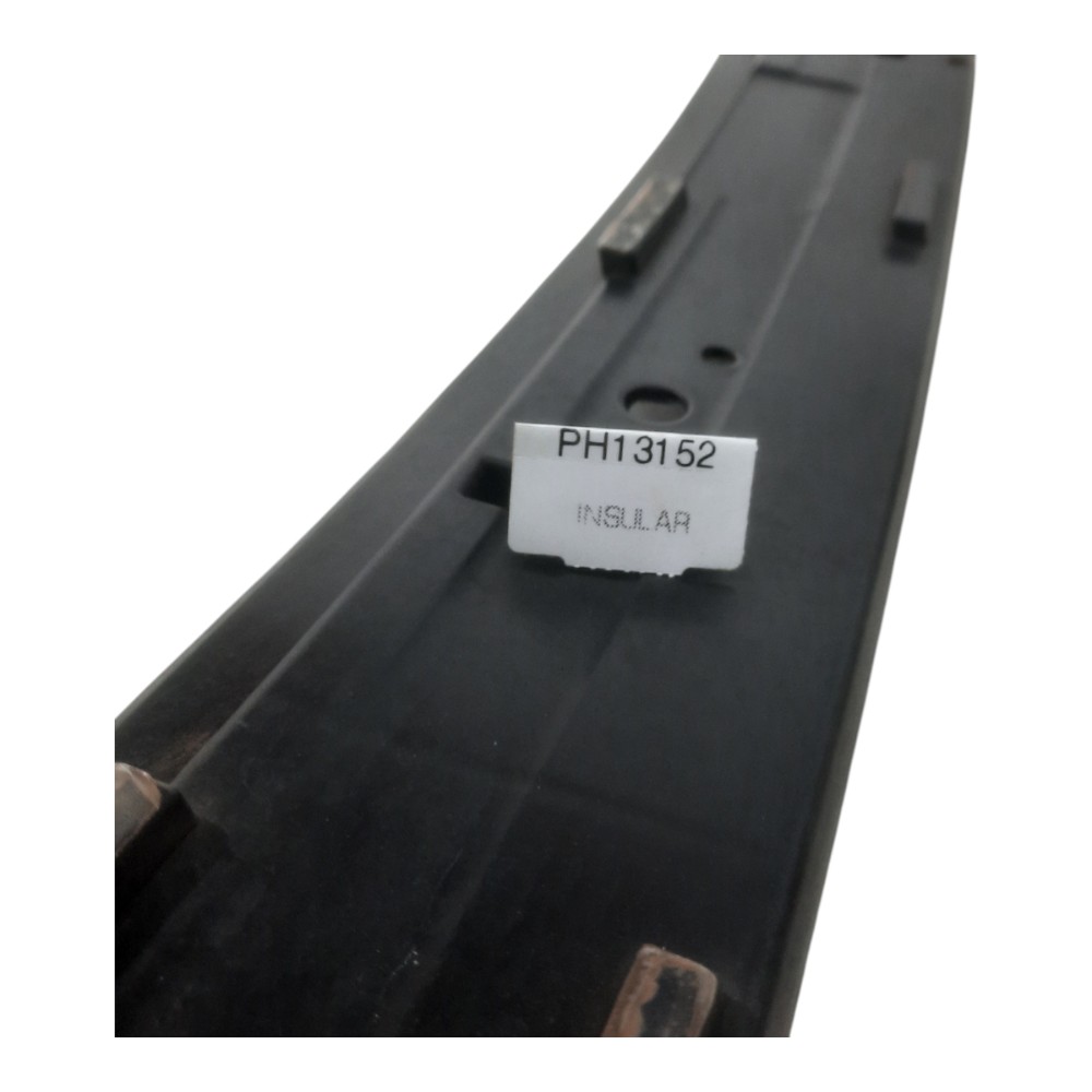 Suporte Moldura Tampa Tras Porta-malas Porsche Cayenne 03/06 9