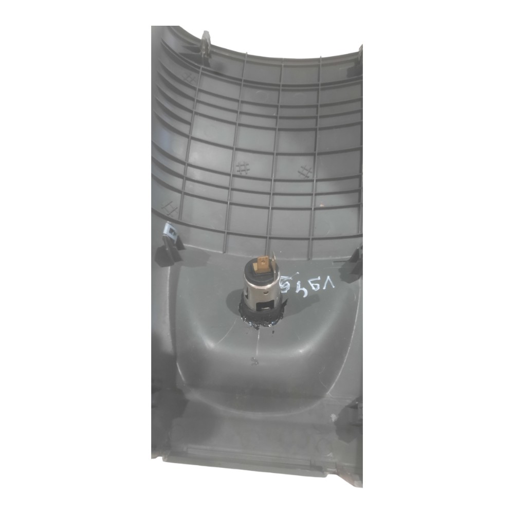Moldura Tampa Console Tomada 12v Hyundai Tucson 2008 A 2015 7