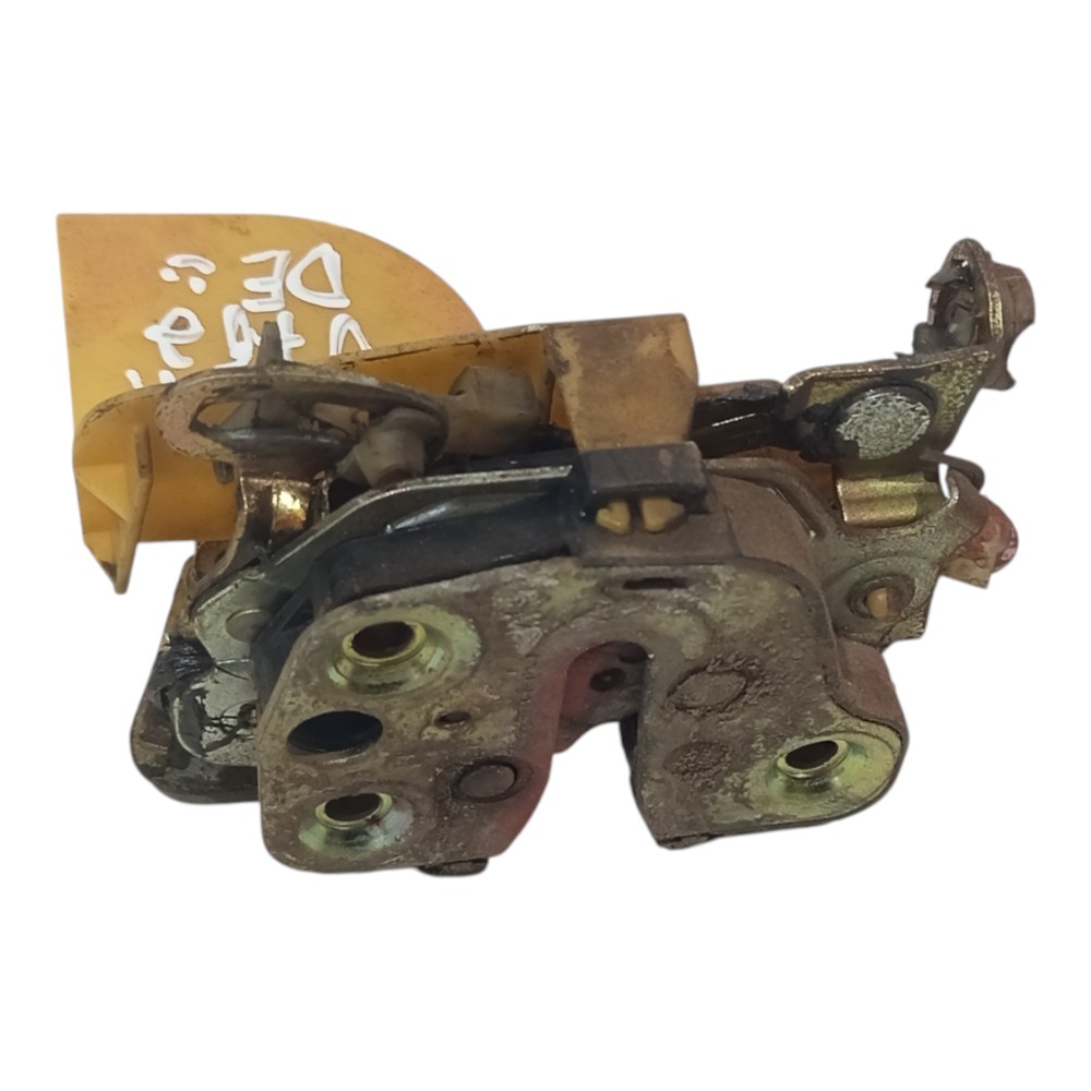 Fechadura Dianteira Esquerda Gm Chevrolet Corsa 1997 A 2002 1