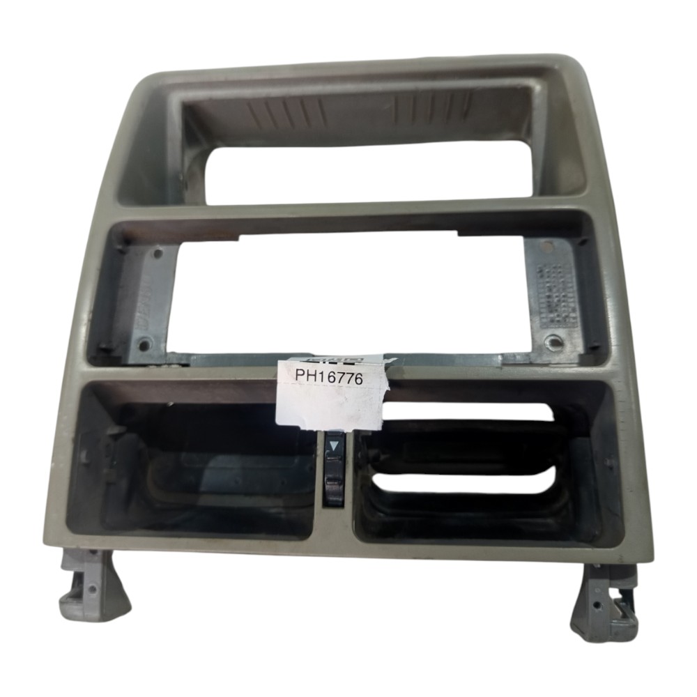 Moldura Central Rádio Difusor Fiat Uno Fire 1.0 8v 1994 A 13 Cinza 7