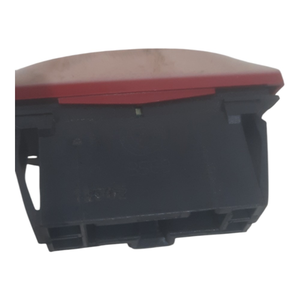 Botão Comando Alerta Fiat Stilo 1.8 8v 2003 A 2011 8