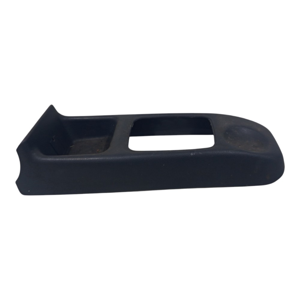 Console Central Porta Treco Gm Corsa 1998 1999 2000 A 2002 3