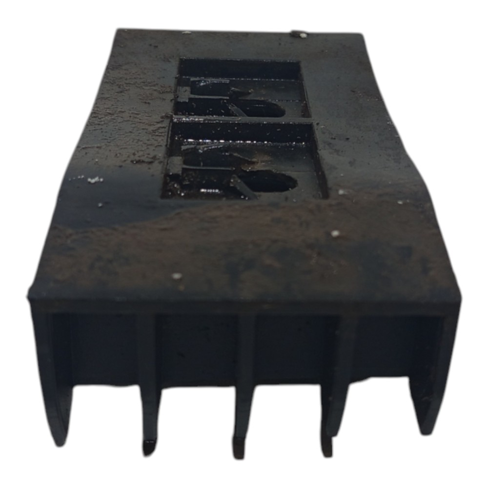 Suporte Parachoque Trasei Direi Chevrolet Corsa 1994 A 2010 2