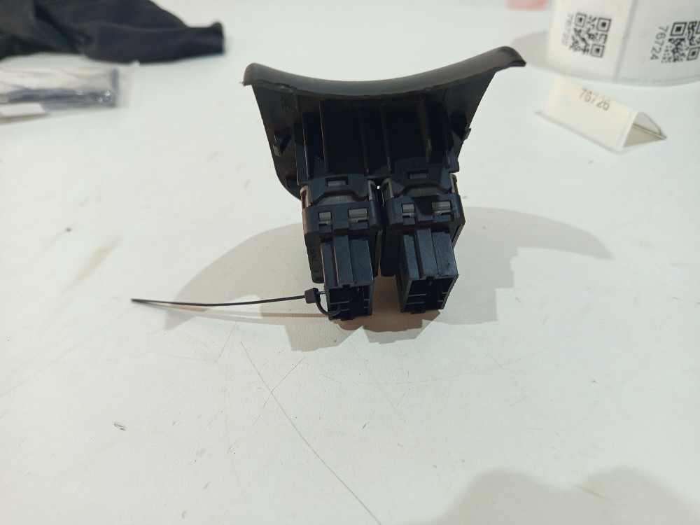 Botao duplo controle vidro elétrico Renault scenic 8