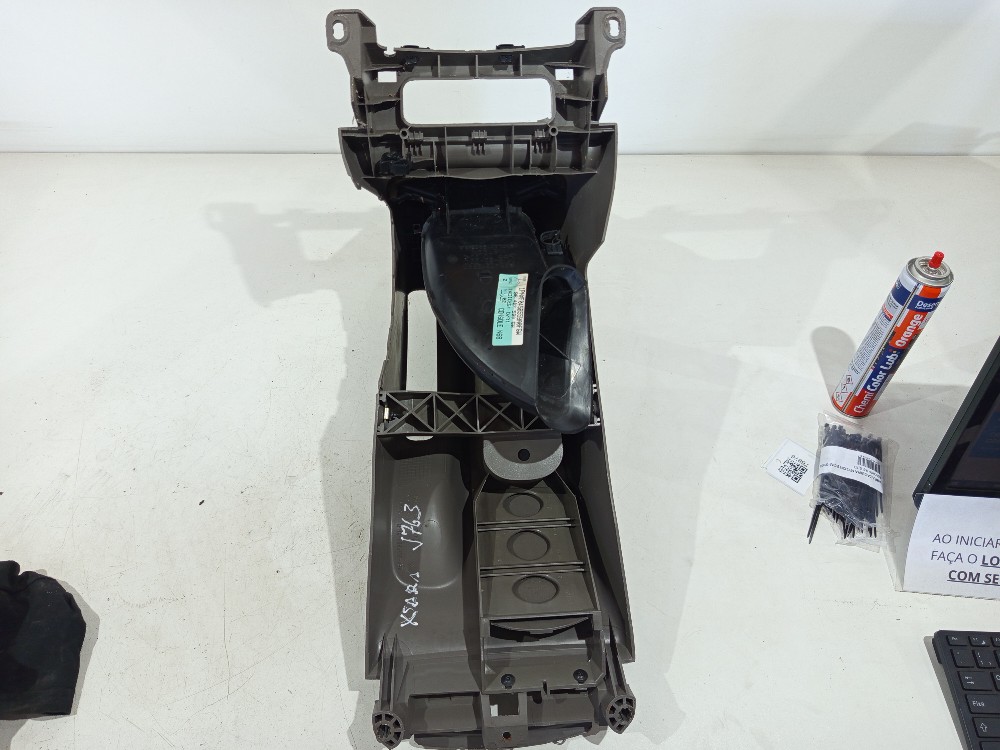 Console Central Traseiro Picasso Citroen Xsara 2001 A 2011 8
