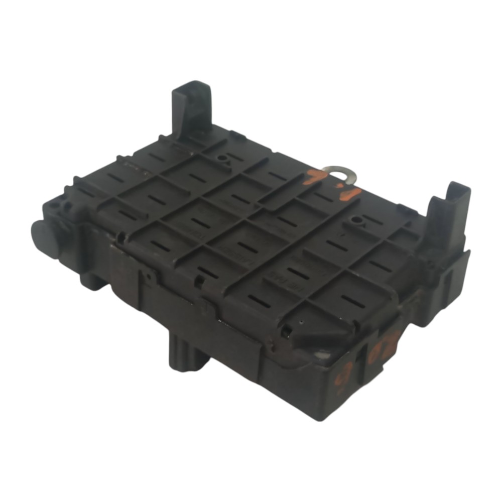 Caixa Fusiveis Bsm Citroen C3 C4 Peugeot 206 207 2008 A 2011 3