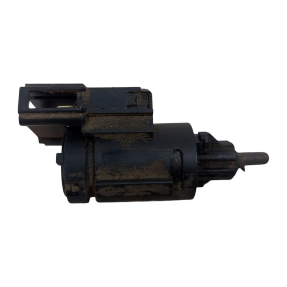 Interruptor Luz Freio Volkswagen Gol 1995 1996 1997 A 2005 7