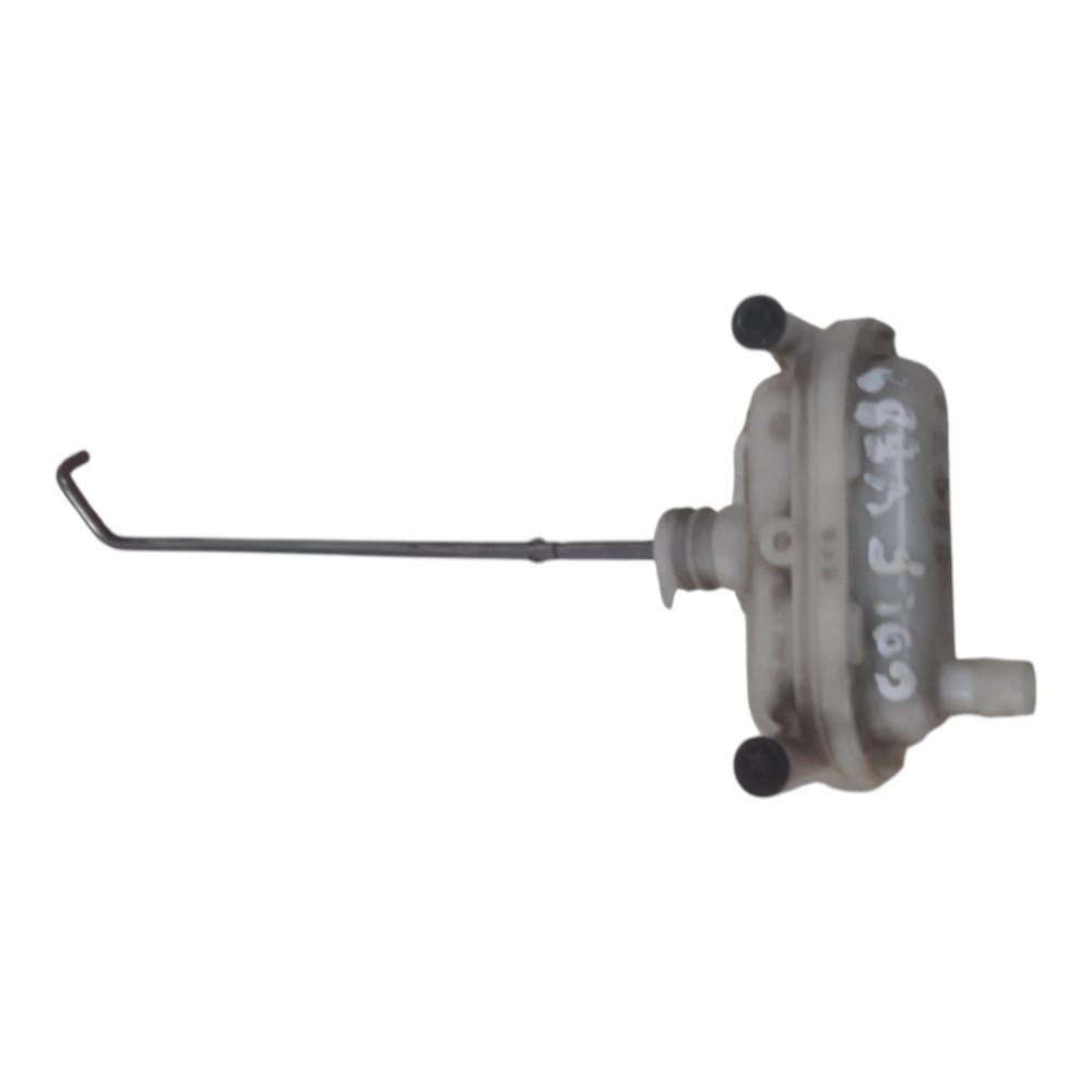 Trava Vácuo Porta Mala Golf Passat 1995 1996 1997 A 2003 2