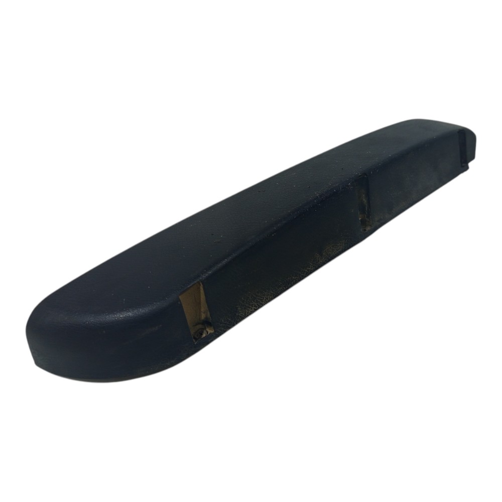 Porta Objetos Dianteira Esquerda Gm Vectra 1997 1998 A 2005 2