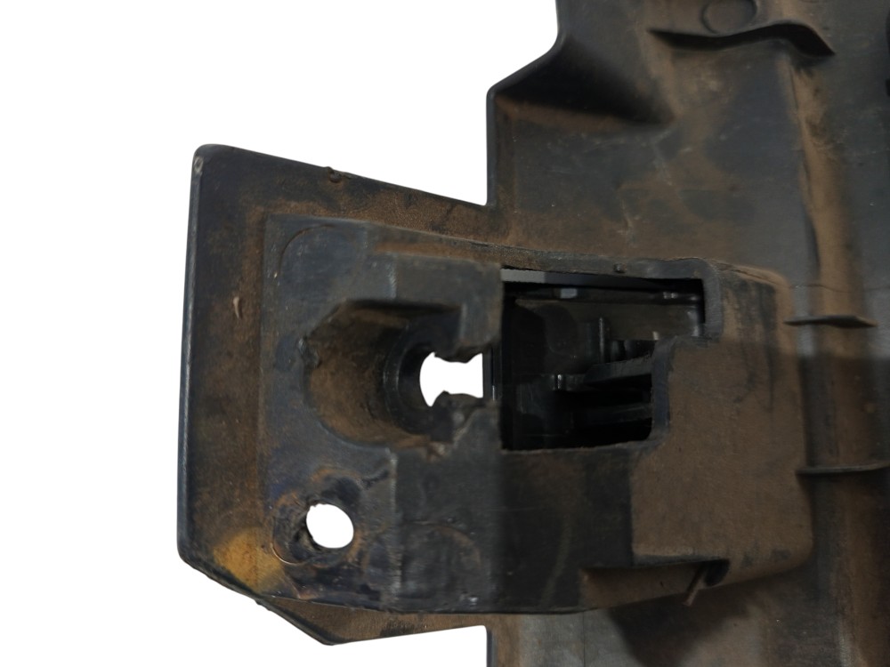 Moldura Tampa Caixa De Fusíveis Nissan Sentra 8