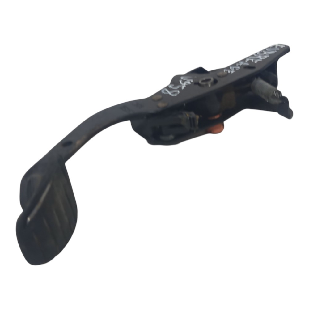 Pedal Embreagem Renault Clio Sedan 1.0 16v 2004 2005 A 2009 1