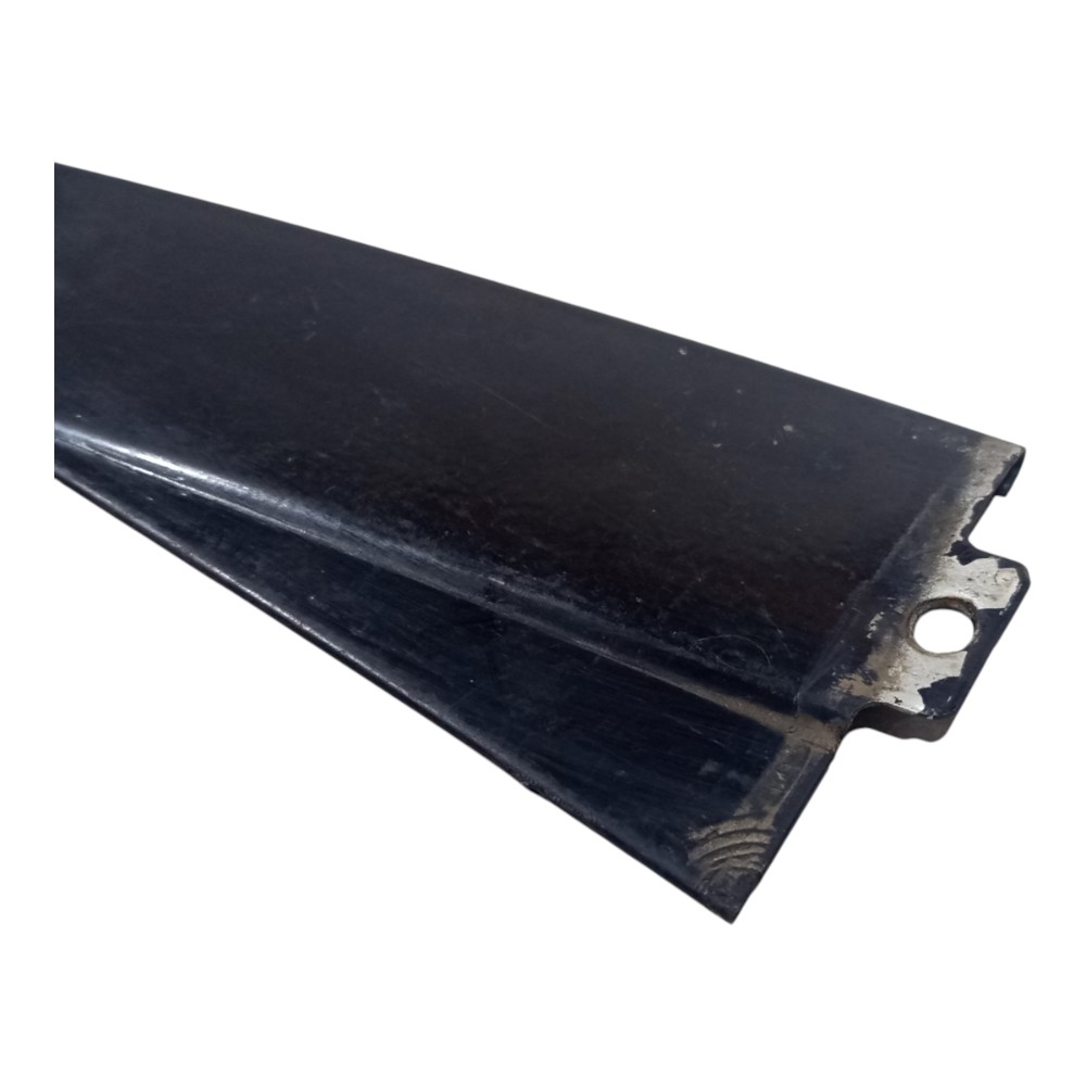 Acabamento Externo Coluna Traseiro Le Vw Passat 1999 A 2005 Preto 3