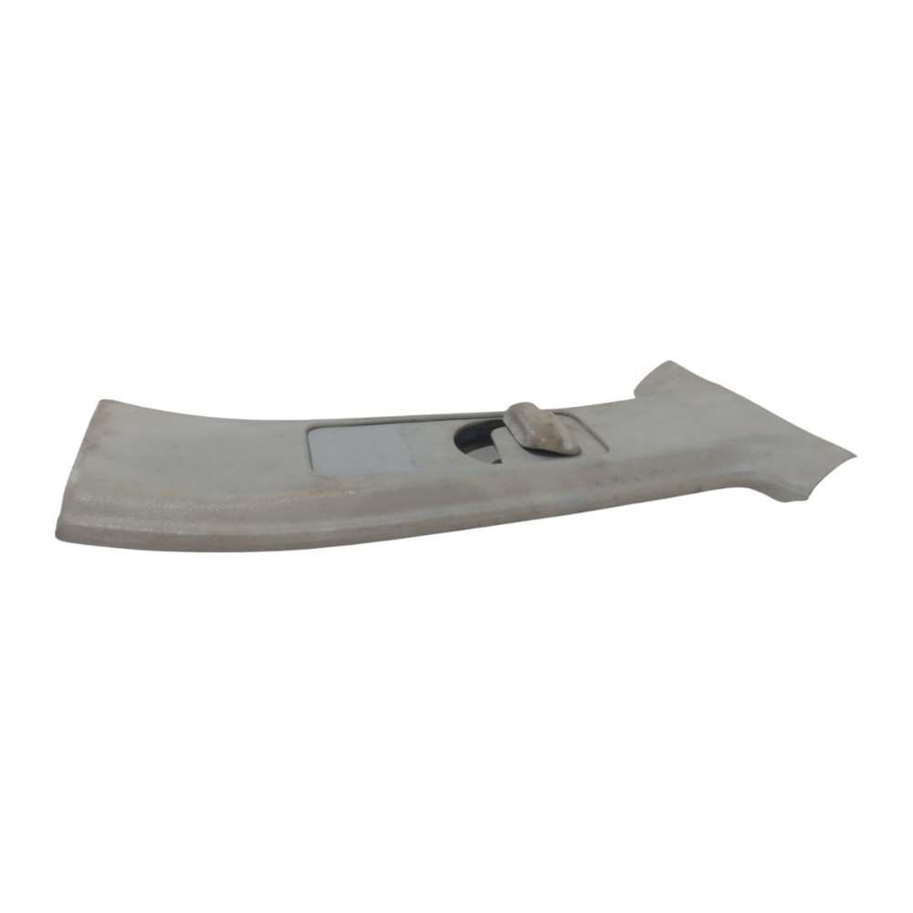 Moldura Coluna Direita Volkswagen Golf 1.8 8v 1995 A 1998 5