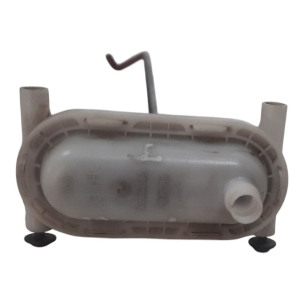 Trava Vácuo Porta Mala Golf Passat 1995 1996 1997 A 2003 4