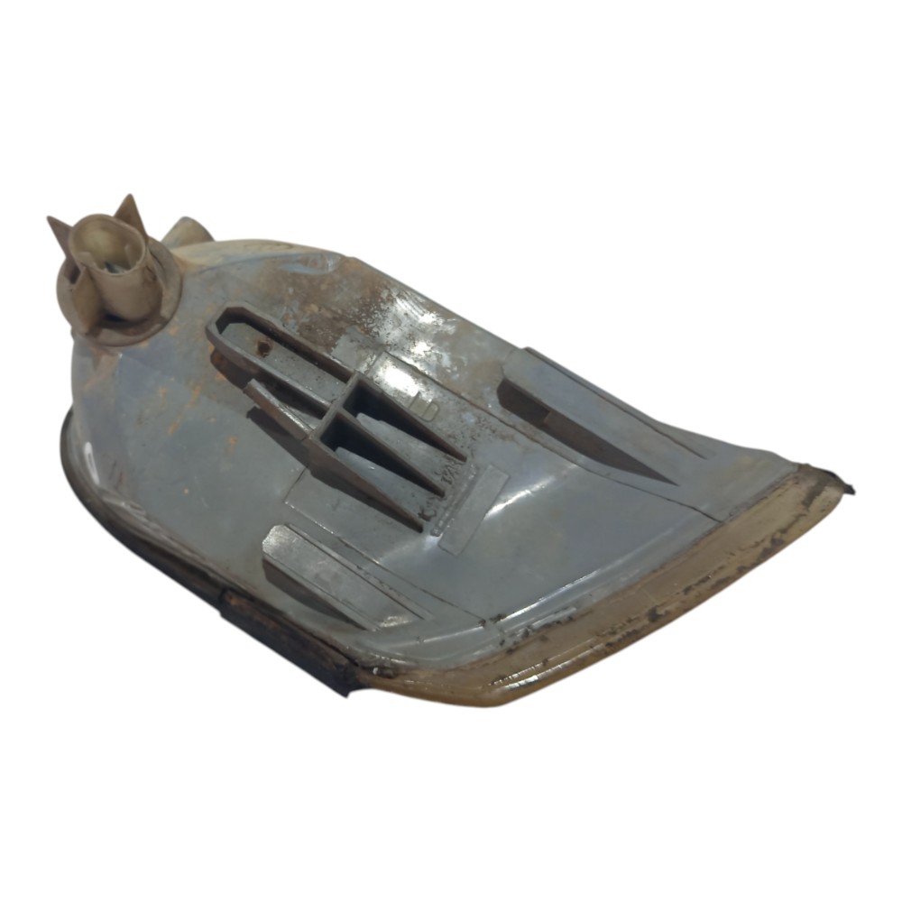 Seta Pisca Farol Dianteiro Direito Gm Vectra 1997 A 1999 Direito 8