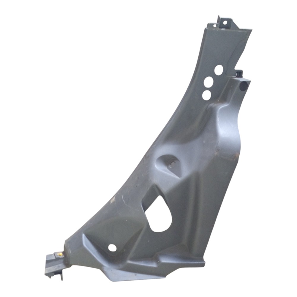 Acabamento Traseiro Direito Fiat Punto 2008 2009 2010 A 2012 1
