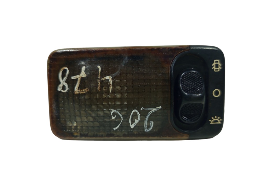 Luz Teto Cortesia Dianteira Peugeot 206 1999 2000 A 2010 6