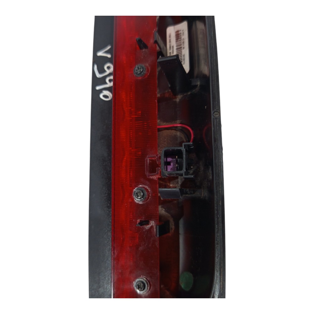 Bracke light luz freio Chevrolet sonic 2012 2013 a 2014 3