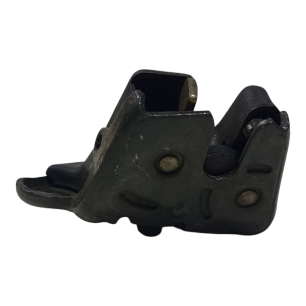 Trava Traseiro Tampa Do Porta Malas Fiat Palio 1996 A 2002 3