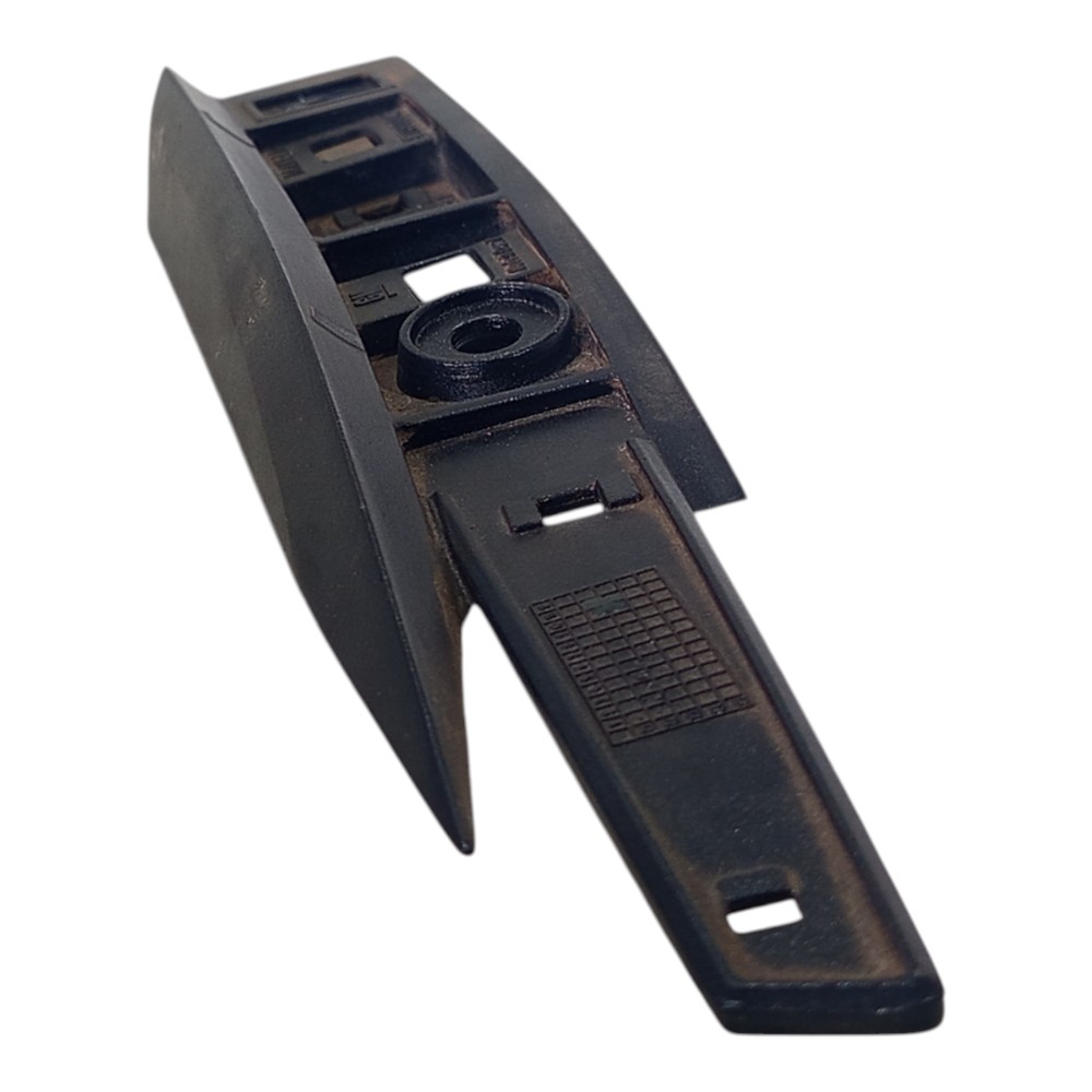 Suporte Base Rack Teto Diant Direito Gm Tracker 2020 A 2024 2