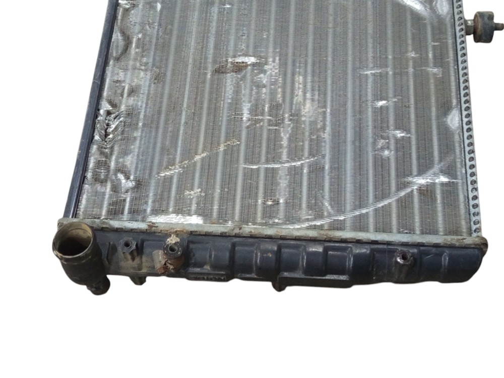 Radiador Renault Clio 1.0 2000 2001 2002 2003 2004 A 2005 2