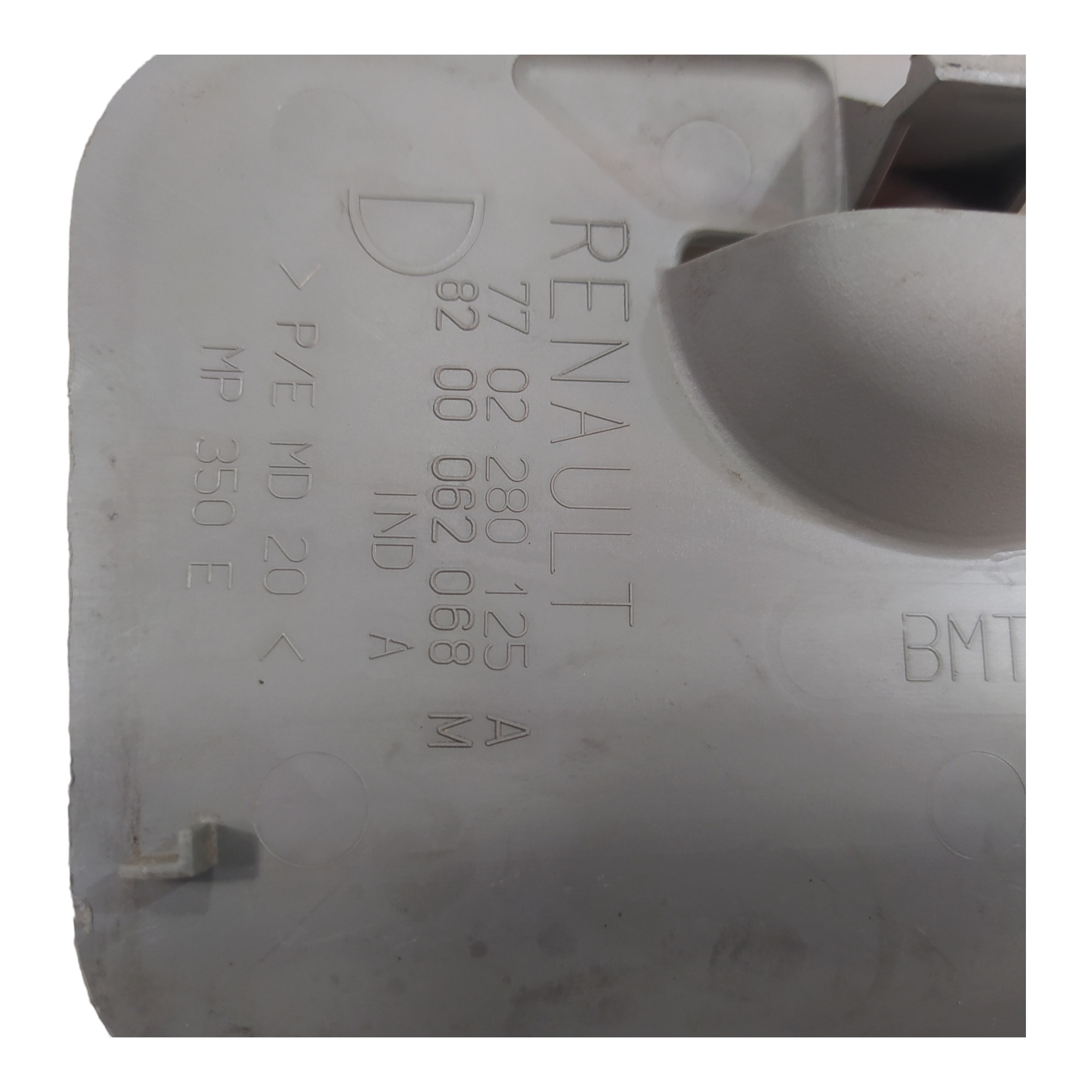 Tampa Caixa Fusivel Renault Scenic Megane 1999 2000 A 2011 3