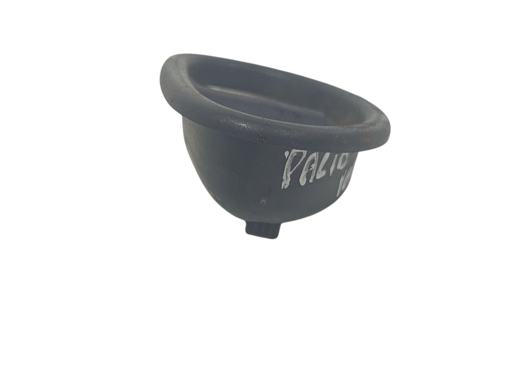 Maçaneta Porta Traseira Direita Fiat Palio 1997 1998 A 2005  Traseira 4