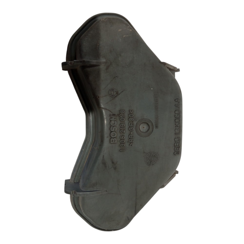 Tampa Farol L.e Ford Mondeo 1997 A 2001 1