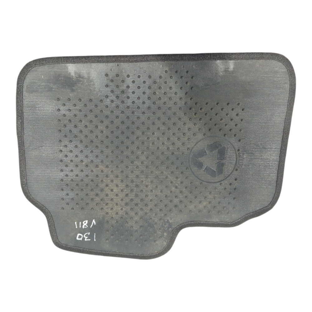 Jogo De 4 Tapetes Carpete Hyundai I30 2011 Usado C/detalhes  Preto 4