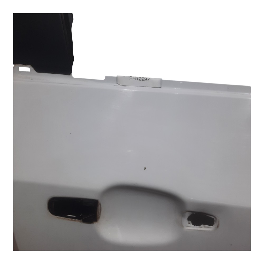 Porta Dianteira Direita Chevrolet Sonic 2013 A 2015 Detalhes Dianteira Direito Branco 9