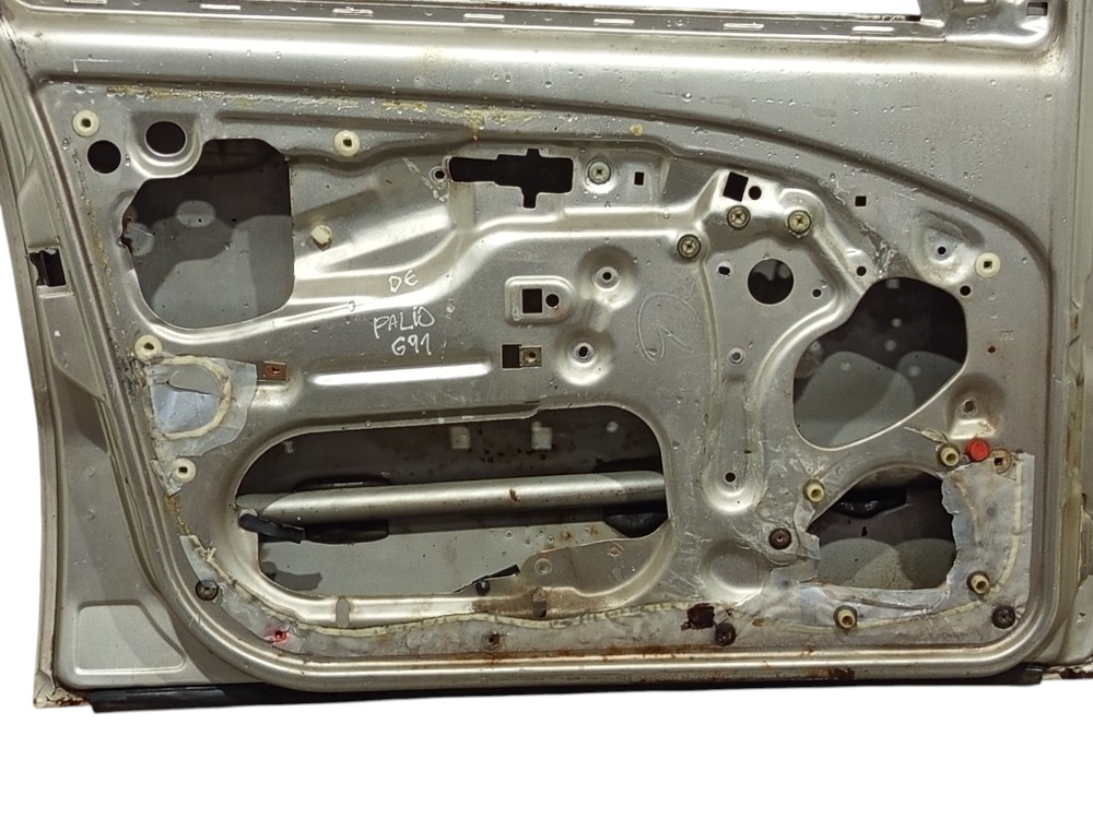 Porta Dianteira Esquerda Fiat Palio 1997 1998 1999 A 2005 Dianteira Esquerda 2