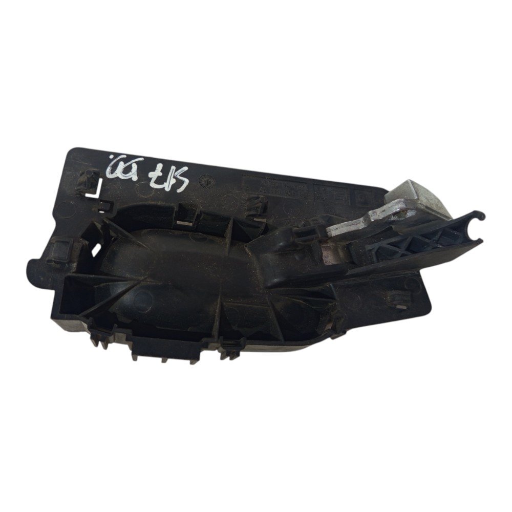 Macaneta Interna Traseiro Peugeot 307 2007 2008 A 2013 Preto E Cromado Dianteira 2