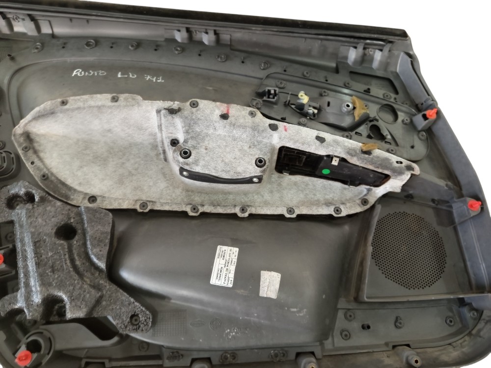 Forro Porta Dianteira Direita Fiat Punto 2007 2008  A 2012 4