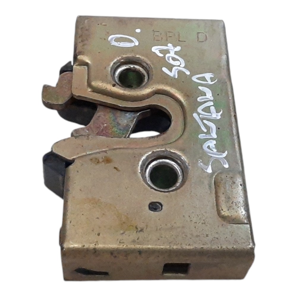 Fechadura Porta Dianteiro Direito Vw Santana 1.8 1988 1990 7