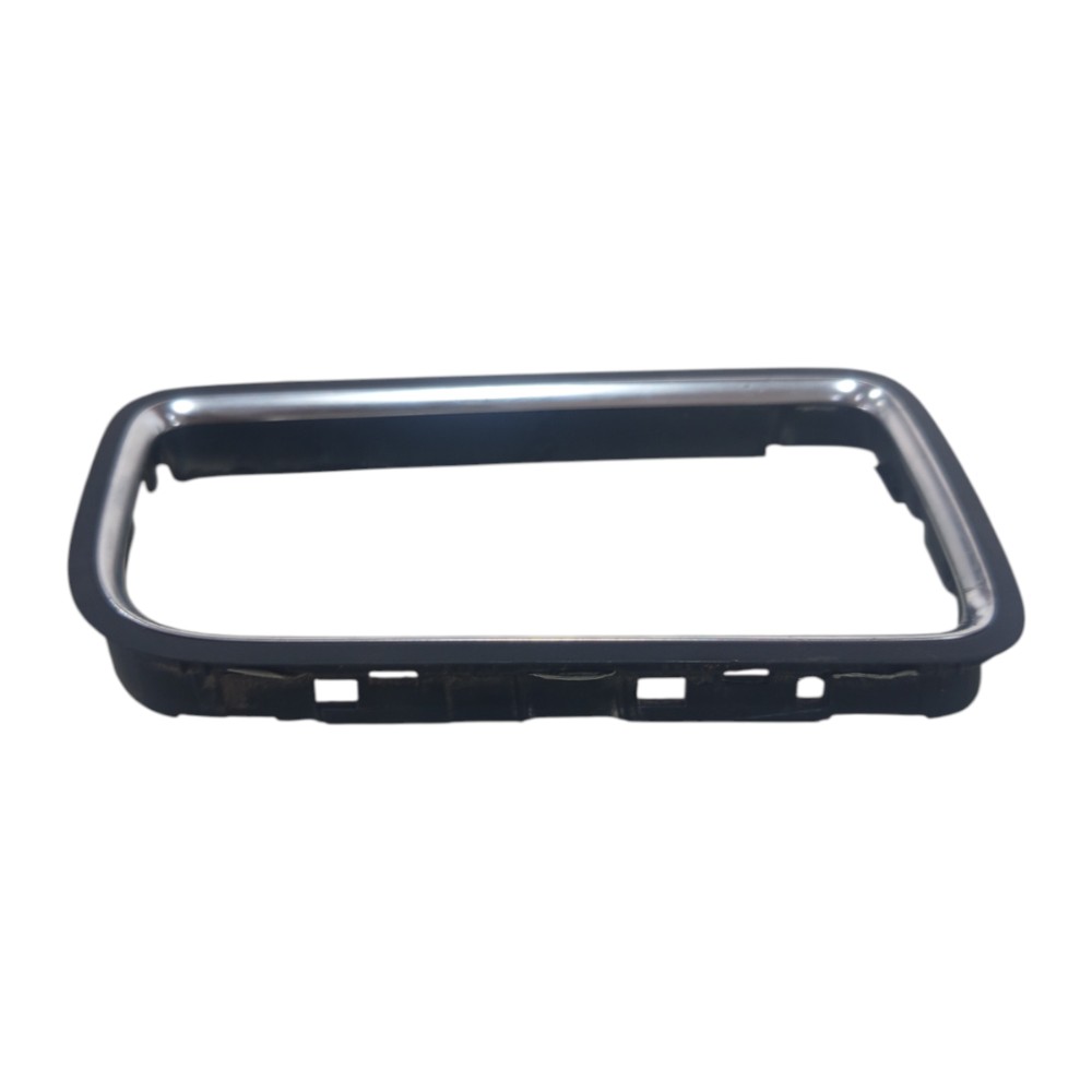 Moldura Direita Saída Difusor Vw Jetta Highline 2.0 12 A 15 1