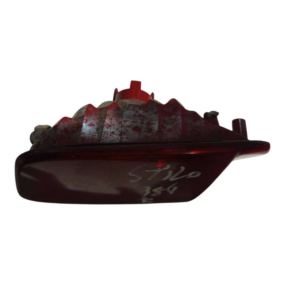 Lanterna Traseira Esquerd Fiat Stilo 2003 2004 2005 A 2010 Esquerdo/motorista Vermelha 4