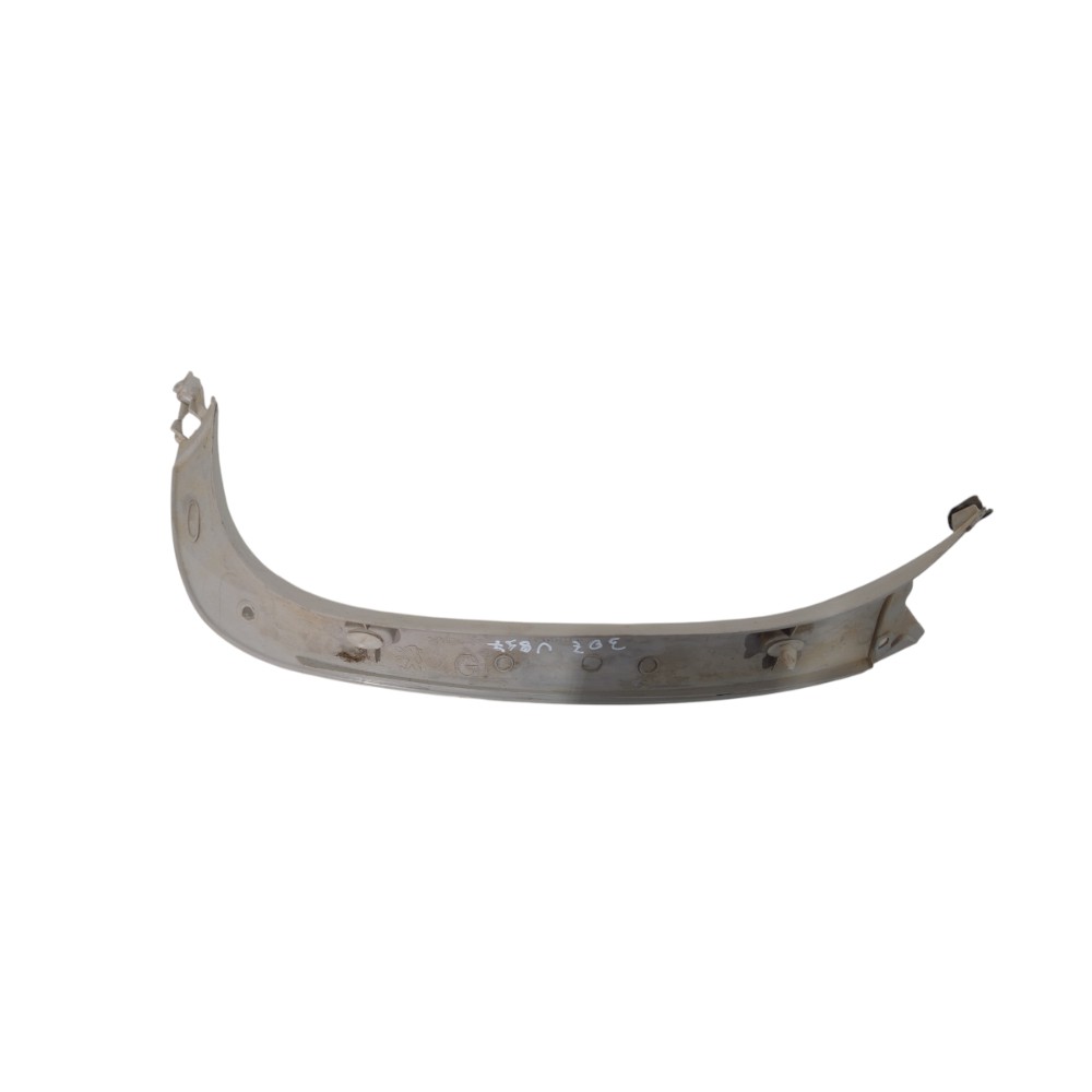 Acabamento Tampa Vidro Tras Esquerdo Peugeot 307 2001 A 2008 5