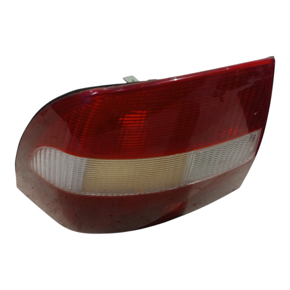 Lanterna Traseira Esquerda Gm Vectra 1997 1998 1999 A 2005 Esquerdo/motorista Vermelho/branco/amarelo 2