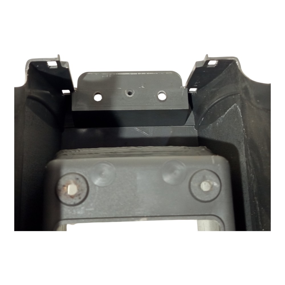 Console Central Hyundai Tucson 2.0 2005 2006 2007 10 A 2015 9