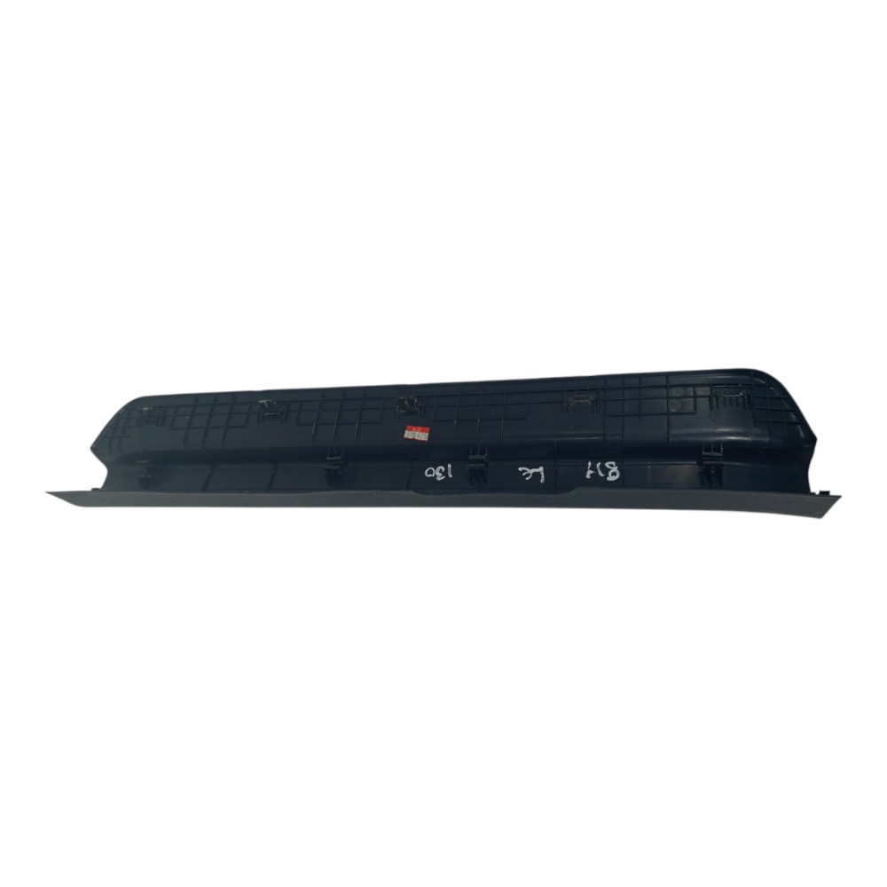 Soleira Porta Dianteira Esquerda Hyundai I30 2009 A 2012 2